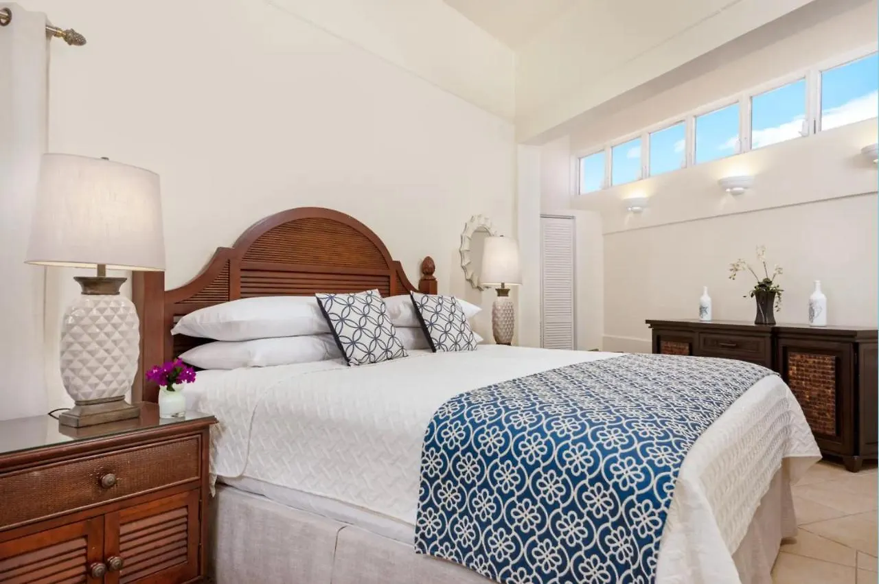 Coral Gardens On Grace Bay Hotel Resort